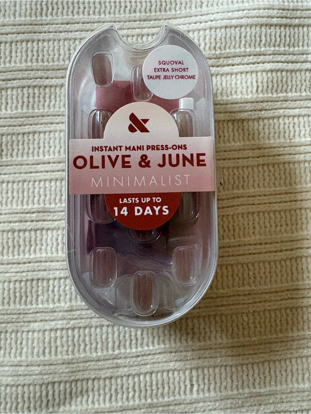 New Olive & June Minimalist Instant Mani Press-Ons - Taupe Jelly Chrome